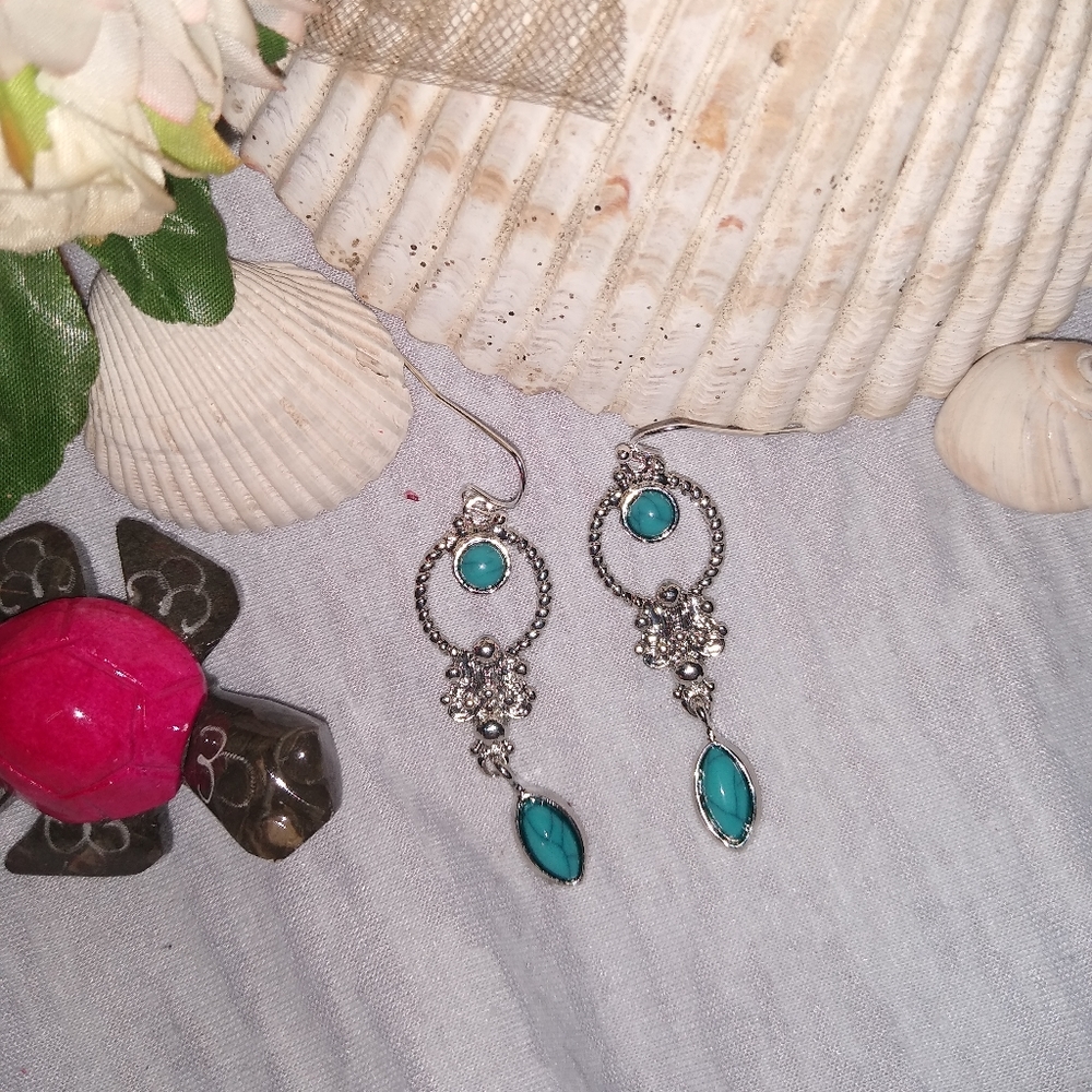 NWT Faux Turquoise Southwestern Tribal Earrings